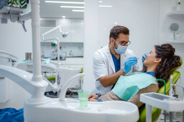 Best Tooth Extraction  in Wolcottville, IN